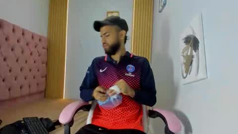 Snapshot of adri_sexboy229 chatting on September 2025 12:39:01 PM adri_sexboy229 online show from September 2025 12:39:01 PM