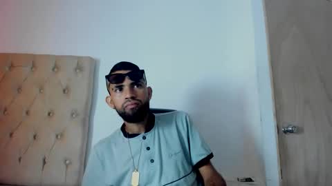 Snapshot of adri_sexboy229 chatting on September 2025 02:51:02 PM adri_sexboy229 online show from September 2025 02:51:02 PM