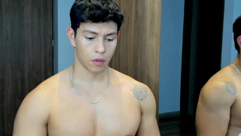 Adrian del Mar online show from May 2026 01:54:02 AM