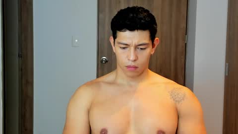 Adrian del Mar online show from May 2026 05:54:02 PM