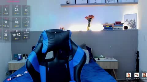 Adrian del Mar online show from May 2026 10:27:01 PM