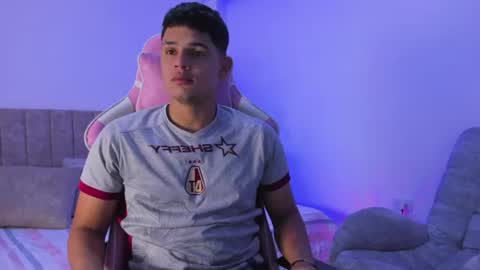 ADRIAN online show from June 2026 07:03:02 PM