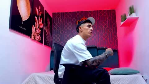   online show from September 2025 06:34:01 PM