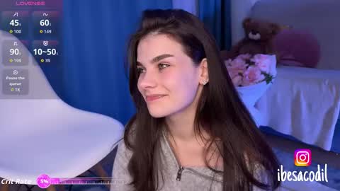 Adri online show from September 2025 09:30:01 PM