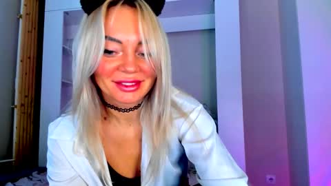 Adriana online show from February 2026 07:25:01 AM