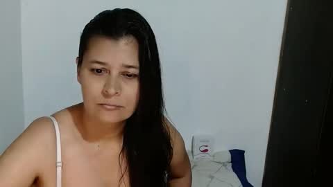 Snapshot of adriana_milf chatting on March 2026 03:23:01 AM Adriana milf online show from March 2026 03:23:01 AM