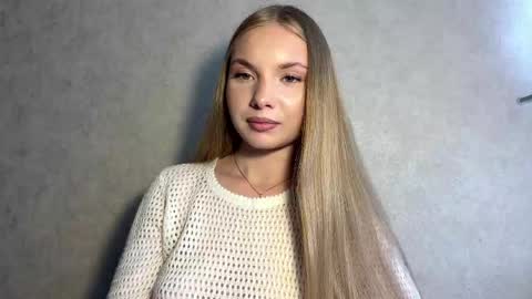 Caroline online show from June 2026 02:39:01 PM
