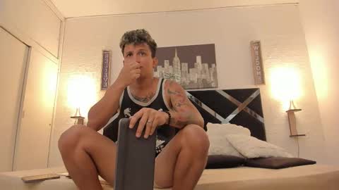 Snapshot of adriano_bigcock chatting on September 2025 03:54:01 AM Adrian online show from September 2025 03:54:01 AM