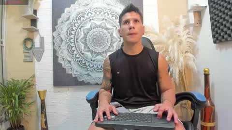 Snapshot of adriano_bigcock chatting on January 2026 03:21:02 AM Adrian online show from January 2026 03:21:02 AM