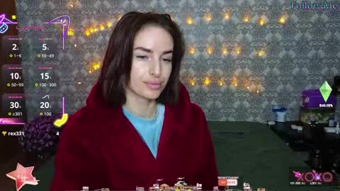 Adriana online show from October 2025 06:03:01 AM