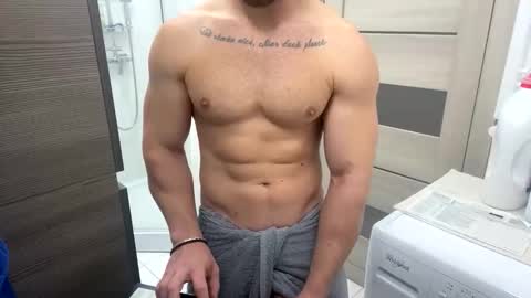 Snapshot of advp69 chatting on September 2025 09:13:01 AM Mrrfitt online show from September 2025 09:13:01 AM