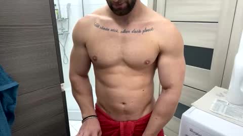 Snapshot of advp69 chatting on November 2025 04:57:02 PM Mrrfitt online show from November 2025 04:57:02 PM