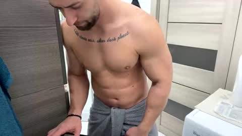 Snapshot of advp69 chatting on November 2025 09:36:01 PM Mrrfitt online show from November 2025 09:36:01 PM