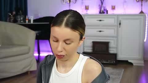 Aelia online show from January 2026 05:56:01 AM