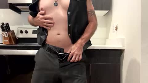 afeelyavag online show from September 2025 12:04:01 AM