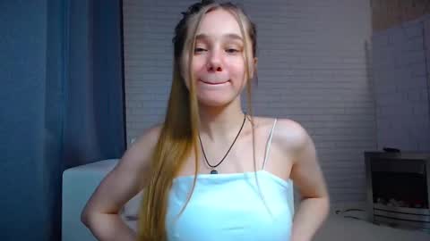 Snapshot of afeliya_shy chatting on February 2025 07:33:01 PM afeliya_shy online show from February 2025 07:33:01 PM