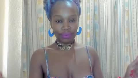 Snapshot of aficangagqueen chatting on November 2025 09:53:01 AM AfricanSquirtQueen online show from November 2025 09:53:01 AM