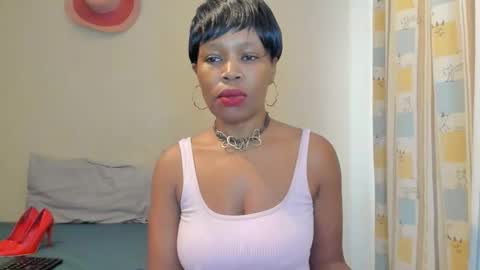 Snapshot of aficangagqueen chatting on February 2026 08:21:01 AM AfricanSquirtQueen online show from February 2026 08:21:01 AM