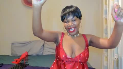 Snapshot of aficangagqueen chatting on February 2026 02:52:02 AM AfricanSquirtQueen online show from February 2026 02:52:02 AM