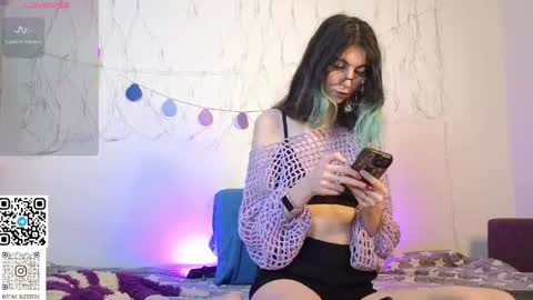 Afina online show from April 2026 03:02:01 AM