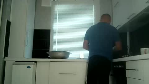 Sasha online show from September 2025 05:42:01 AM