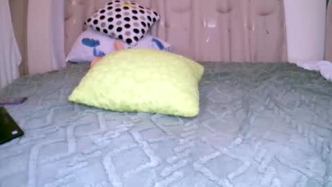 Snapshot of africacoco chatting on November 2025 03:34:01 PM africacoco online show from November 2025 03:34:01 PM