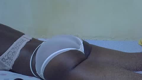 Snapshot of african_pussy2 chatting on February 2025 06:20:01 PM african_pussy2 online show from February 2025 06:20:01 PM
