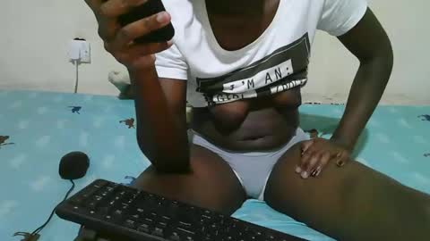 Snapshot of african_pussy2 chatting on March 2025 05:57:02 PM african_pussy2 online show from March 2025 05:57:02 PM