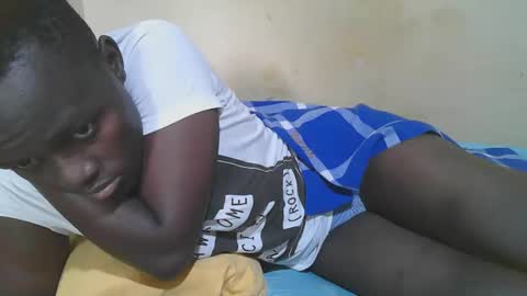 Snapshot of african_pussy2 chatting on November 2025 09:00:02 AM african_pussy2 online show from November 2025 09:00:02 AM