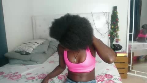 Snapshot of africandarkdamisel chatting on January 2025 08:10:02 AM Ciara online show from January 2025 08:10:02 AM