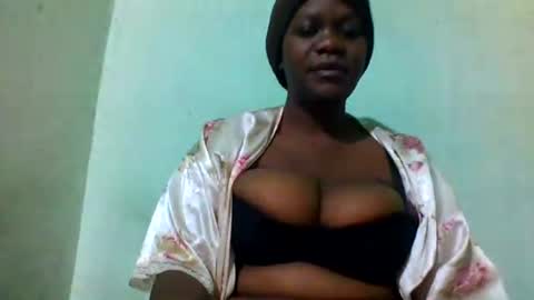 Snapshot of africangal6677 chatting on June 2026 03:20:02 AM africangal6677 online show from June 2026 03:20:02 AM