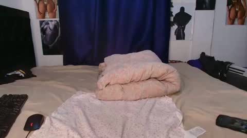 Africanpetitequeenn online show from February 2026 07:09:02 AM