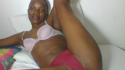Snapshot of africanprincess24 chatting on August 2026 06:21:01 PM PHOEBE online show from August 2026 06:21:01 PM
