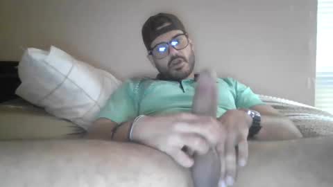 Snapshot of afrig91 chatting on October 2025 09:37:01 PM Felix Alexander online show from October 2025 09:37:01 PM