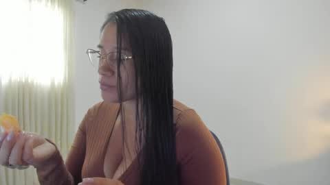 Snapshot of afrodita3123 chatting on May 2026 02:58:01 PM Lorena online show from May 2026 02:58:01 PM