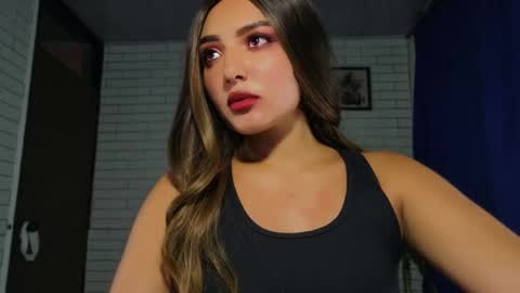 Snapshot of afrodita_shalom chatting on October 2025 09:53:01 AM AFRODITA online show from October 2025 09:53:01 AM