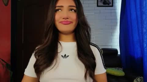 Snapshot of afrodita_shalom chatting on December 2025 08:04:01 PM AFRODITA online show from December 2025 08:04:01 PM