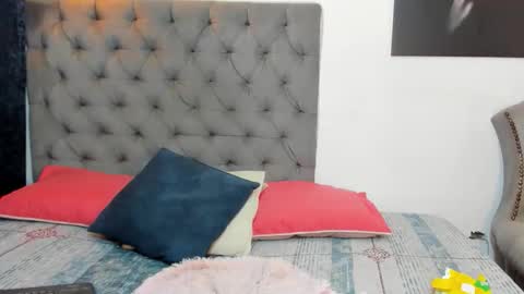 Afro Diva online show from March 2026 06:03:01 PM