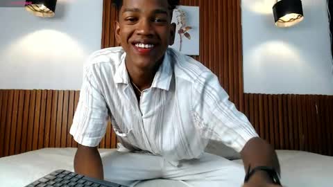 afrowayuu online show from May 2026 05:52:02 PM
