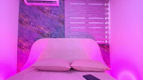 Snapshot of agata_01_ chatting on November 2025 12:31:02 PM Ana online show from November 2025 12:31:02 PM