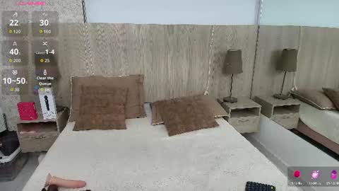 Snapshot of agata_hernandez chatting on June 2026 03:15:01 AM Agata Hernandez online show from June 2026 03:15:01 AM