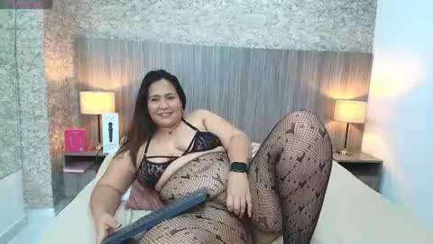 Snapshot of agata_hernandez chatting on July 2026 10:29:01 AM Agata Hernandez online show from July 2026 10:29:01 AM