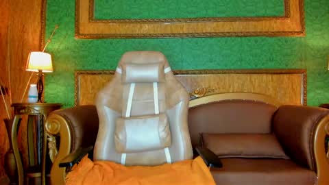 Snapshot of agata_jade chatting on May 2026 11:50:01 AM Agata online show from May 2026 11:50:01 AM