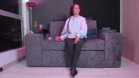 Agata Collinss online show from February 2025 07:34:01 AM