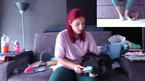 Agata Collinss online show from September 2025 07:37:02 PM