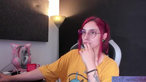 Snapshot of agatacollinsss chatting on February 2026 04:21:02 AM Agata Collinss online show from February 2026 04:21:02 AM