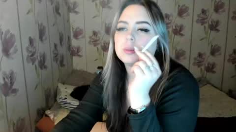 Snapshot of agatasweeti chatting on April 2026 02:18:01 AM Agata online show from April 2026 02:18:01 AM