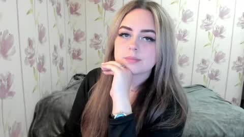 Snapshot of agatasweeti chatting on July 2026 10:44:02 PM Agata online show from July 2026 10:44:02 PM