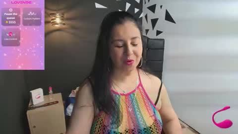 A G A T A T H O M P S O N online show from September 2025 06:43:02 PM