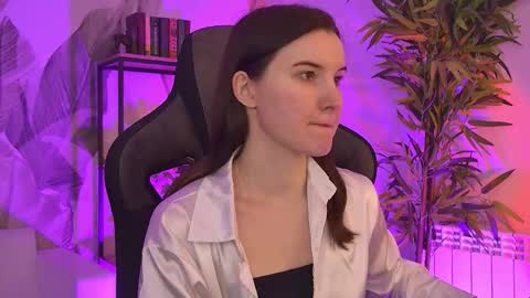 Agata online show from February 2026 07:13:02 AM